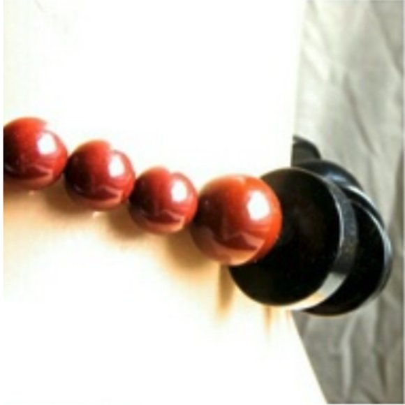 Vintage Geometric Bakelite 1940s Choker Necklace - Picture 5 of 6